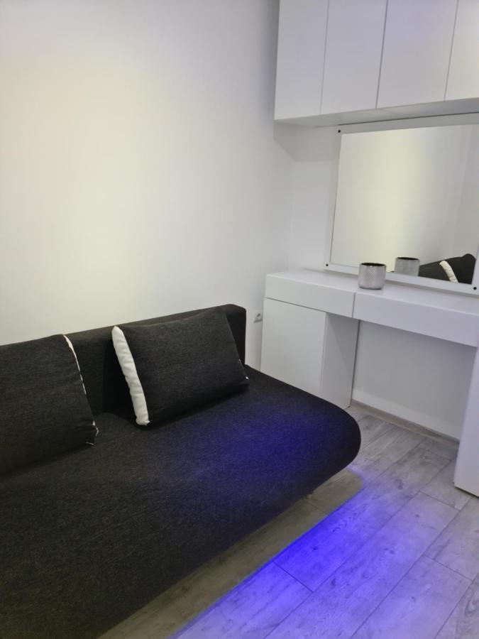 Apartament In Centru Oradea Exterior foto